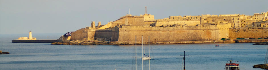 Blick vom Hotelzimmer auf Valetta