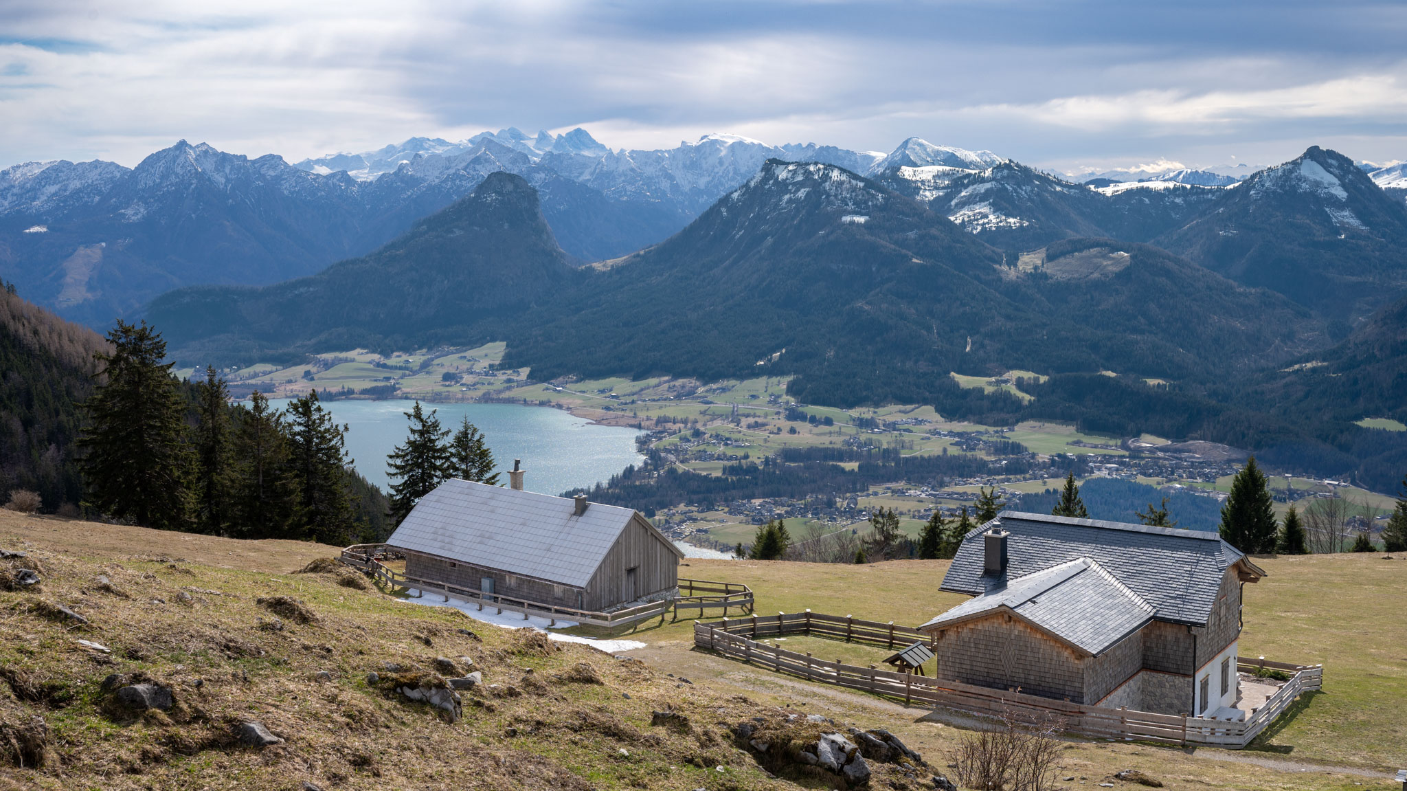 Blick von der Schafbergalm über den Wolfgangsee